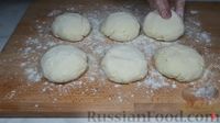 Фото приготовления рецепта: Идеальные сырники из творога (на сковороде) - шаг №5