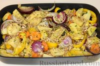 Фото приготовления рецепта: Индейка с овощами и грецкими орехами, запечённая в духовке - шаг №8