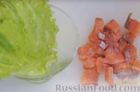 Фото приготовления рецепта: Салат "Нежный" с красной рыбой - шаг №6