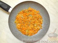 Фото приготовления рецепта: Гречневый суп с картофельными клёцками и говядиной - шаг №9