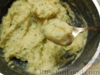 Фото приготовления рецепта: Гречневый суп с картофельными клёцками и говядиной - шаг №16