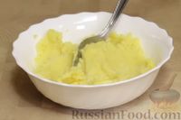 Фото приготовления рецепта: Селёдка под шубой в картофельных тарталетках - шаг №1