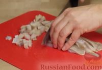 Фото приготовления рецепта: Селёдка под шубой в картофельных тарталетках - шаг №5
