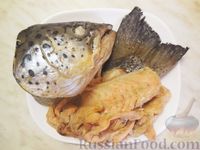 Фото приготовления рецепта: Рыбный суп с солеными огурцами - шаг №7