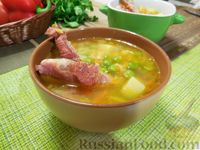 Фото приготовления рецепта: Гороховый суп с копчёными ребрышками (из двух видов гороха) - шаг №13