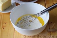Фото приготовления рецепта: Картофельные маффины с сыром - шаг №2