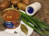 Фото приготовления рецепта: Суп из консервированной рыбы - шаг №1