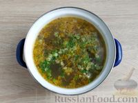 Фото приготовления рецепта: Суп с морской капустой и крабовыми палочками - шаг №8
