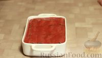 Фото приготовления рецепта: Рулетики из баклажанов, маринованные в томатном соусе - шаг №15