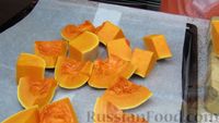 Фото приготовления рецепта: Лимонно-вишнёвые оладушки на сгущёнке - шаг №1