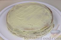 Фото приготовления рецепта: Торт "Медовик" с заварным кремом - шаг №17