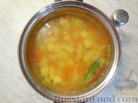 Фото приготовления рецепта: Картофельный суп-пюре с грибами - шаг №9