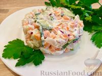 Фото к рецепту: Салат из топинамбура с морковью
