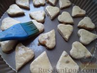 Фото приготовления рецепта: Печенье с изюмом «Лариса» - шаг №13