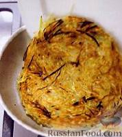 Фото приготовления рецепта: Картофельное «рёшти» с грибами - шаг №2