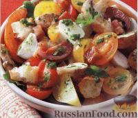 Фото к рецепту: Салат с панчеттой, грибами и моцареллой