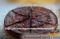 Фото к рецепту: Шоколадный пирог с манкой