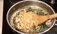 Фото приготовления рецепта: Шампиньоны, фаршированные шпинатом и сыром - шаг №10