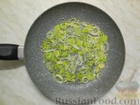 Фото приготовления рецепта: Чечевичный суп с фрикадельками и рисом - шаг №11