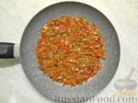 Фото приготовления рецепта: Чечевичный суп с фрикадельками и рисом - шаг №14