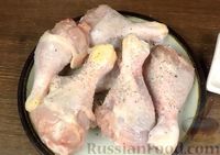 Фото приготовления рецепта: Куриные ножки в "мешочках" с картофелем и грибами - шаг №2