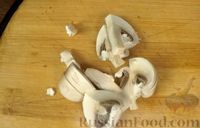 Фото приготовления рецепта: Куриные ножки в "мешочках" с картофелем и грибами - шаг №5