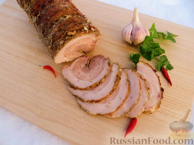 Как приготовить вкусную свиную грудинку в духовке: рецепт с пошаговым фото