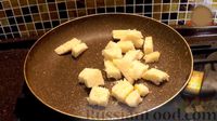 Фото приготовления рецепта: Мясные рулетики с сырно-грибной начинкой - шаг №9