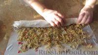 Фото приготовления рецепта: Штрудель с капустой - шаг №17