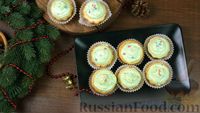 Фото приготовления рецепта: Творожные капкейки с кремом из маскарпоне - шаг №16