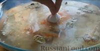 Фото приготовления рецепта: Киш с индейкой, грибами и картофелем - шаг №20