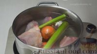 Фото приготовления рецепта: Куриный суп с клёцками - шаг №1