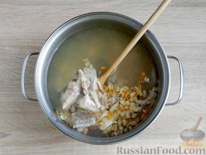 Рыбный суп из минтая с пшеном и картошкой — рецепт с фото