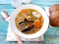 Фото приготовления рецепта: Рыбный суп с морепродуктами - шаг №22