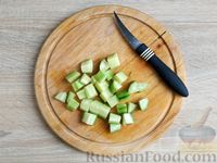 Фото приготовления рецепта: Греческий салат с макаронами - шаг №4
