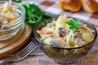 Фото к рецепту: Салат «Минский» с картофелем, грибами и квашеной капустой