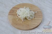 Фото приготовления рецепта: Салат «Минский» с картофелем, грибами и квашеной капустой - шаг №5