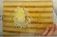 Фото приготовления рецепта: Макароны в сливочном соусе с мидиями и сыром - шаг №13