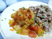 Фото приготовления рецепта: Фрикадельки из индейки, запечённые с овощным соусом - шаг №16