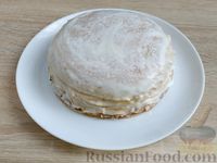 Фото приготовления рецепта: Блинный торт со сметанным кремом - шаг №7