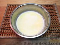 Фото приготовления рецепта: Закуска "Сердечки" с колбасой, сыром и помидорами - шаг №3