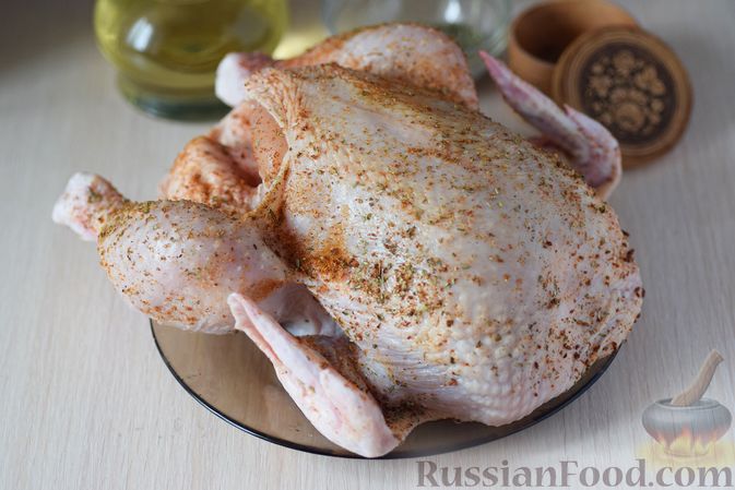Вкусная домашняя курица запеченная в мультиварке