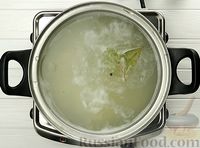 Фото приготовления рецепта: Рыбный суп из консервов - шаг №9