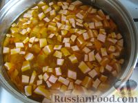 Фото приготовления рецепта: Суп с колбасой  "Для ленивой хозяйки" - шаг №6