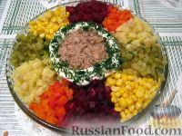Фото к рецепту: Салат с тунцом "Семицветик"