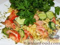 Фото к рецепту: Макаронный салат с ветчиной