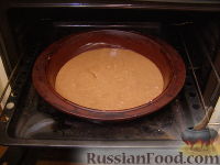 Фото приготовления рецепта: Шоколадный торт (на кефире) - шаг №8