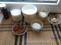 Фото приготовления рецепта: Манная молочная каша с изюмом - шаг №1