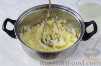 Фото приготовления рецепта: Суп-пюре из шампиньонов с чесноком - шаг №11