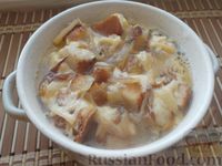 Фото приготовления рецепта: Луковый суп на курином бульоне с гренками - шаг №16